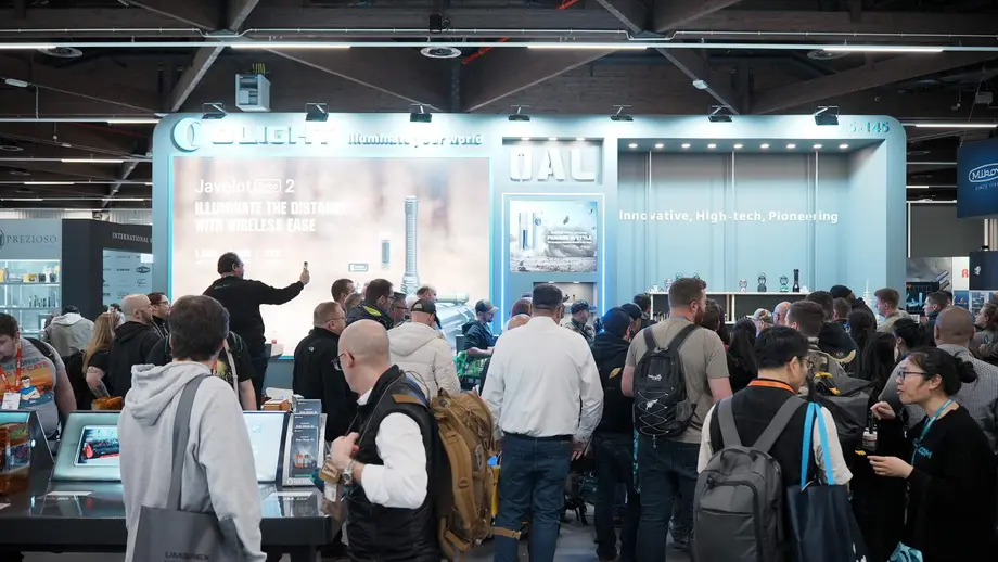 Olight präsentiert spannende Innovationen auf der IWA OutdoorClassics 2025